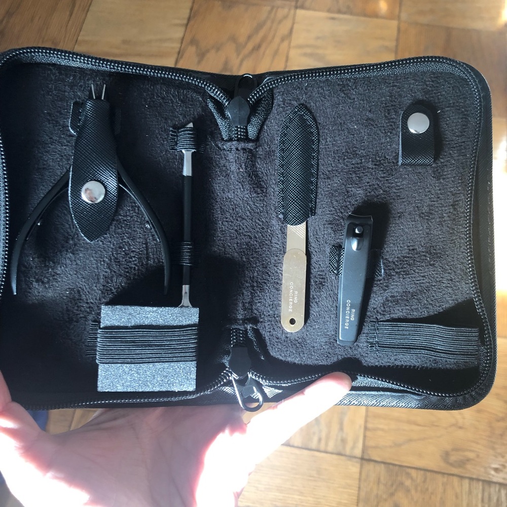 Ring concierge manicure kit, NEW
